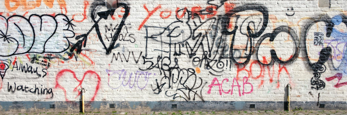 graffiti-comunidad graffiti-comunidad-propietarios